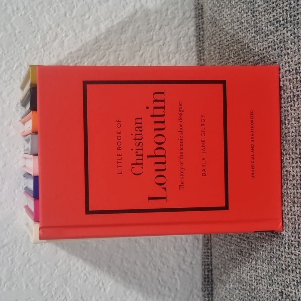 Little Guides To Style (Fashion Books) Pick One - Picture 6 of 16